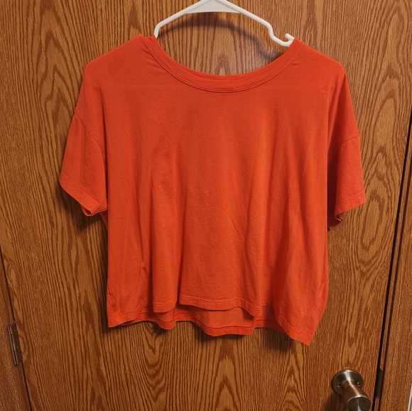 lululemon athletica Tops - Lululemon short sleeve shirt sz 10 NWOT